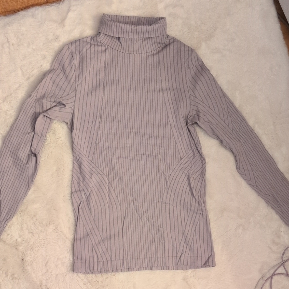 Athleta Gray Striped Turtleneck